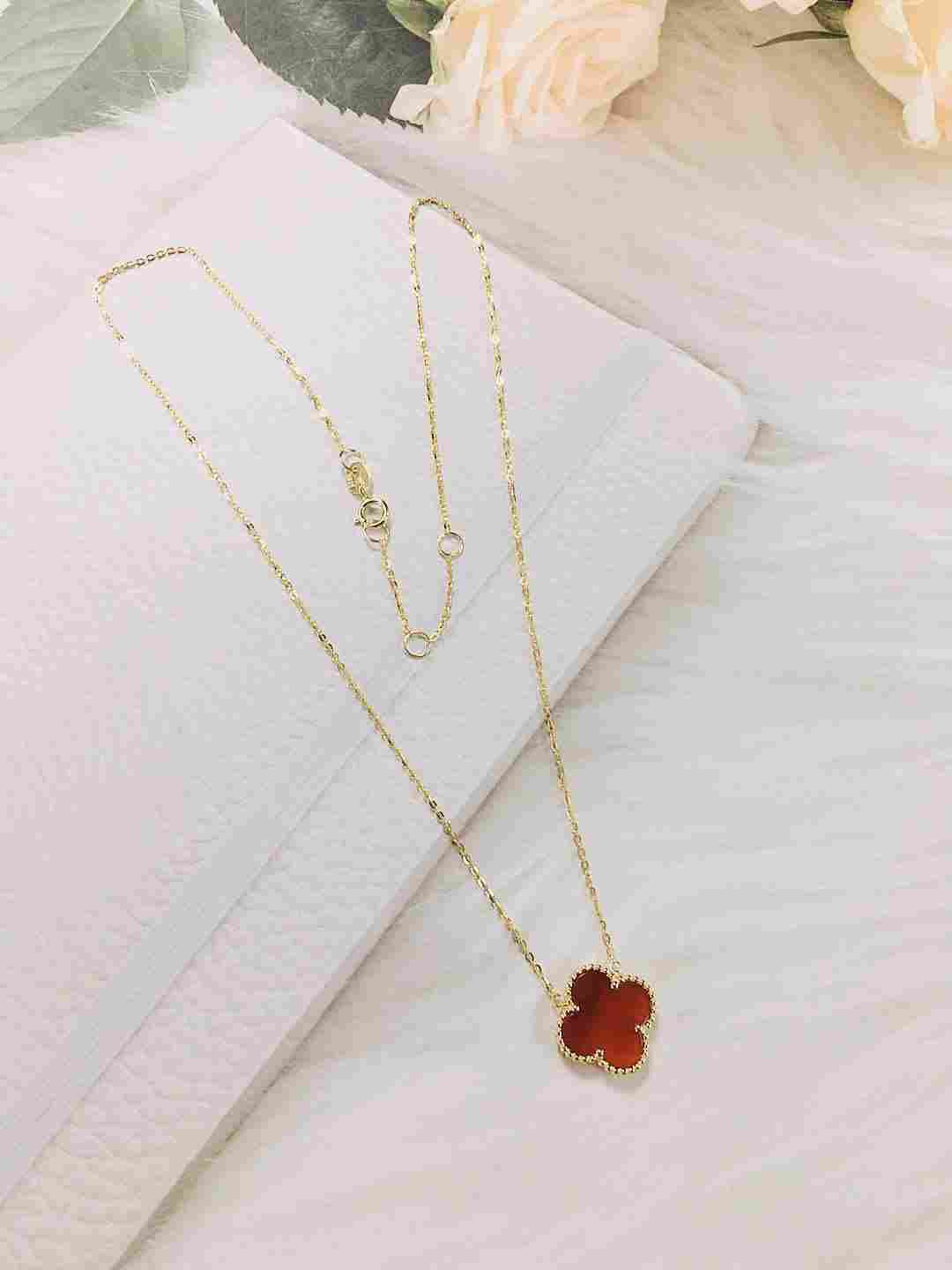 925 sterling silver shell clover dainty initials necklace